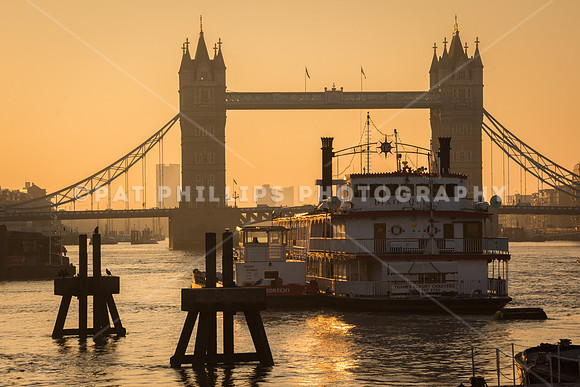 Dixie Queen, Sunrise